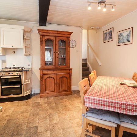 Scotch Hall Cottage Llangollen Extérieur photo