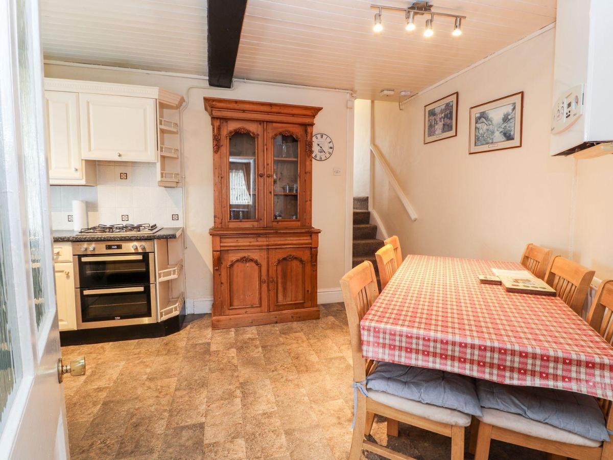 Scotch Hall Cottage Llangollen Extérieur photo