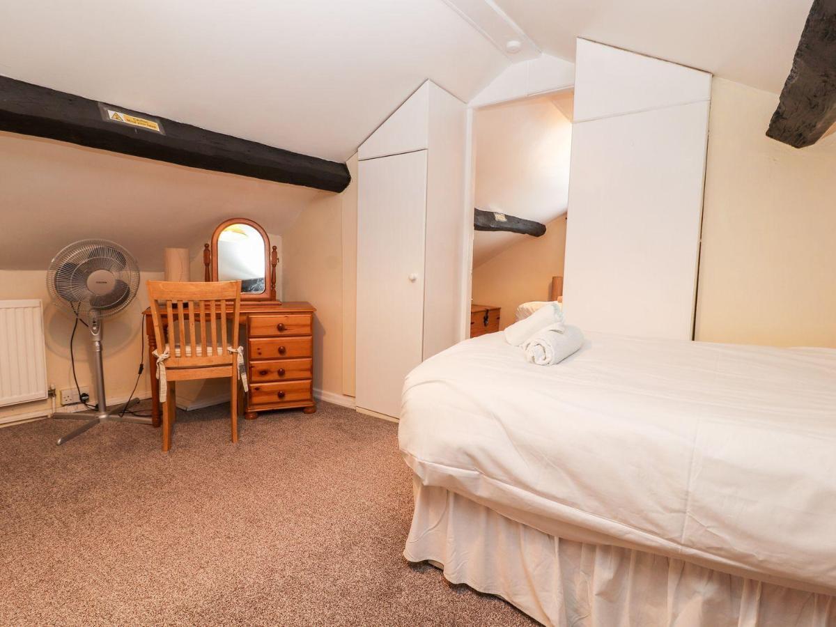Scotch Hall Cottage Llangollen Extérieur photo